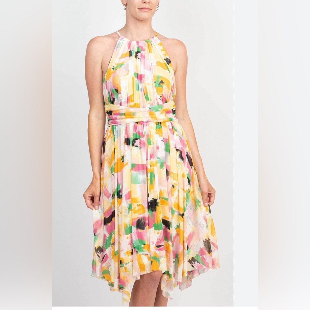 Maggy London T5673M - Halter Neck Printed Flowy Dress | Size 10
